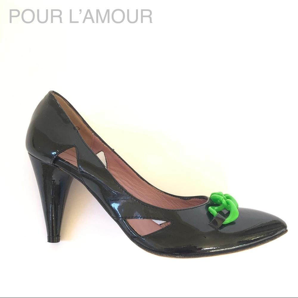 POUR L'AMOUR Pumps